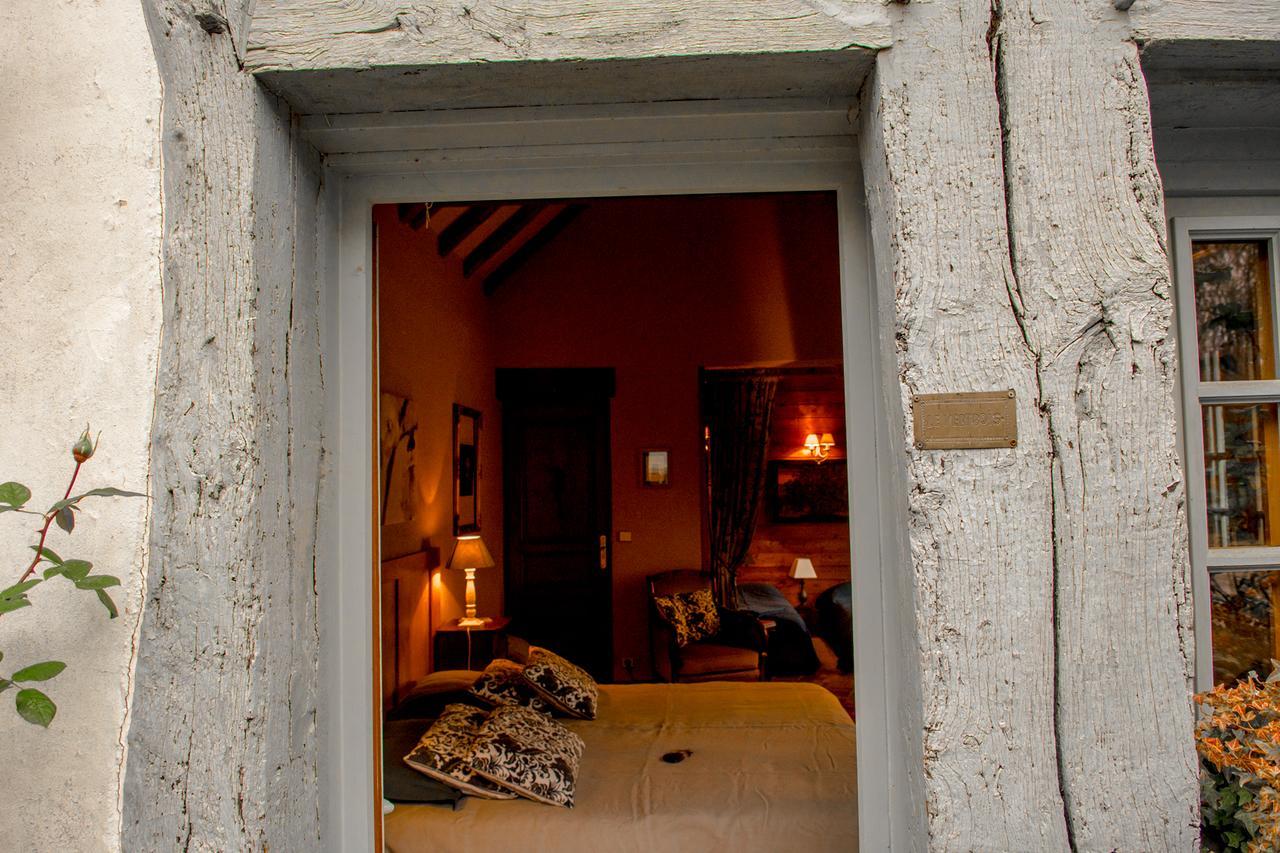 Domaine Du Vertbois La Haye-du-Theil 外观 照片